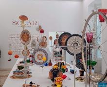 Fuorisalone_2024_Dancing Plates_Allestimento Max Siedentopf per La DoubleJ. Foto Carla Iurilli